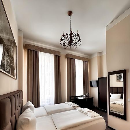 Upper Room Hotel Kurfuerstendamm Berlin Exterior photo