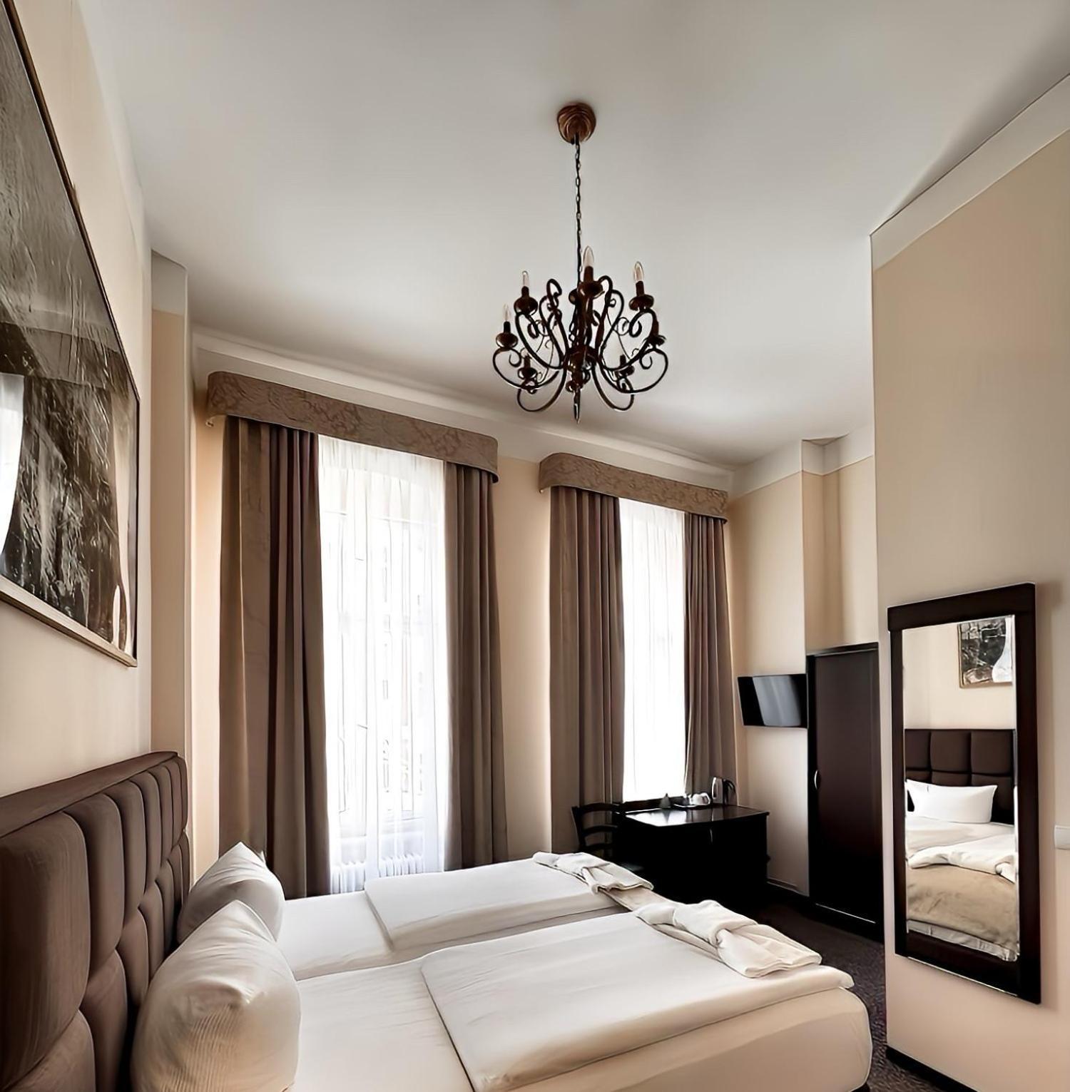 Upper Room Hotel Kurfuerstendamm Berlin Exterior photo