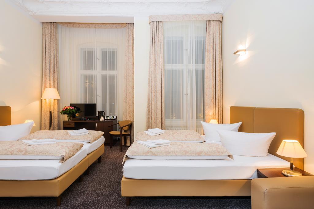 Upper Room Hotel Kurfuerstendamm Berlin Exterior photo
