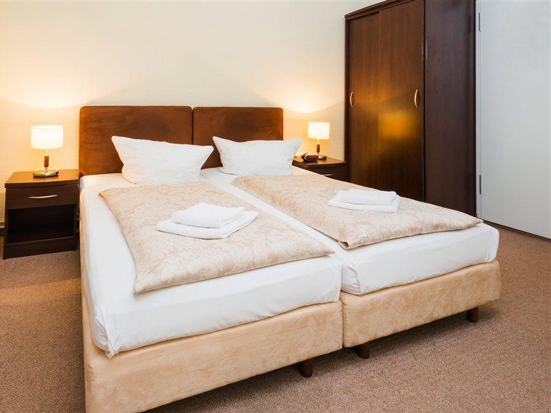 Upper Room Hotel Kurfuerstendamm Berlin Exterior photo
